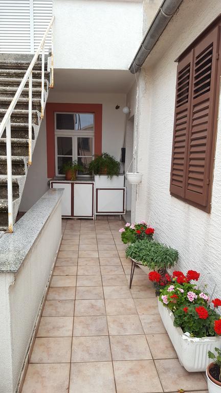 Apartments Bazilika Novalja Zewnętrze zdjęcie