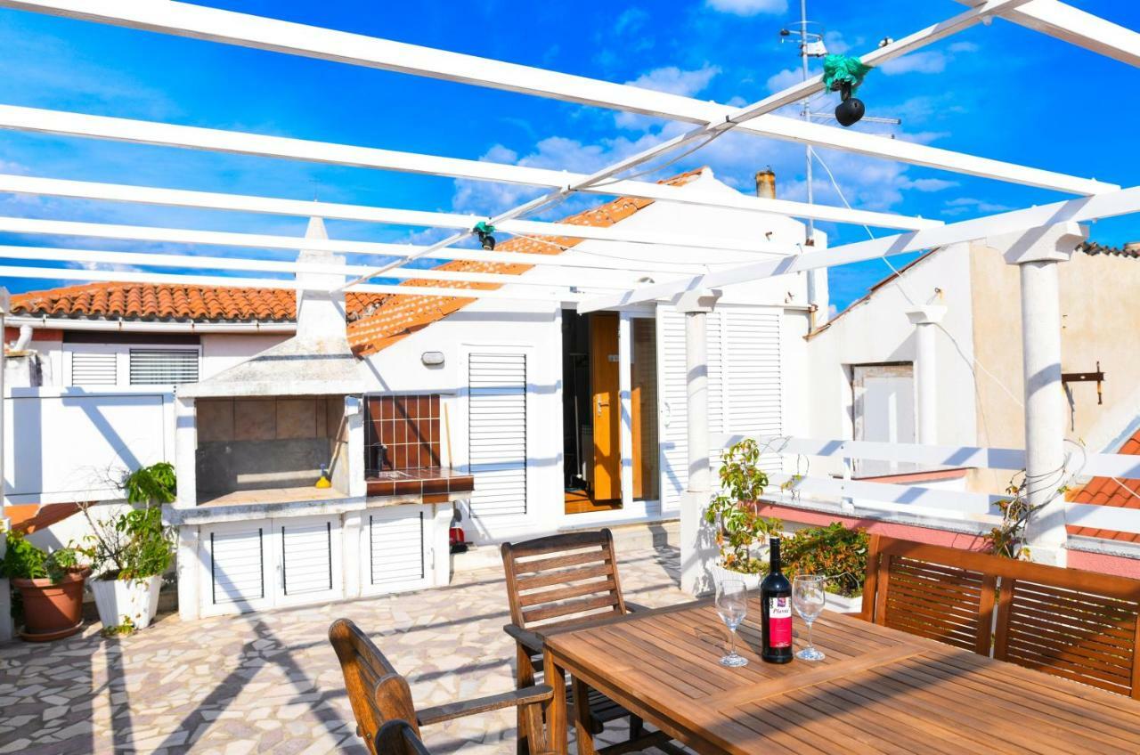 Apartments Bazilika Novalja Zewnętrze zdjęcie